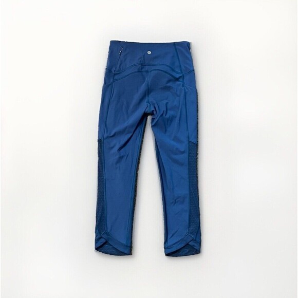 Lululemon Sole Training Crop Poseidon Size 4 - Picture 7 of 9